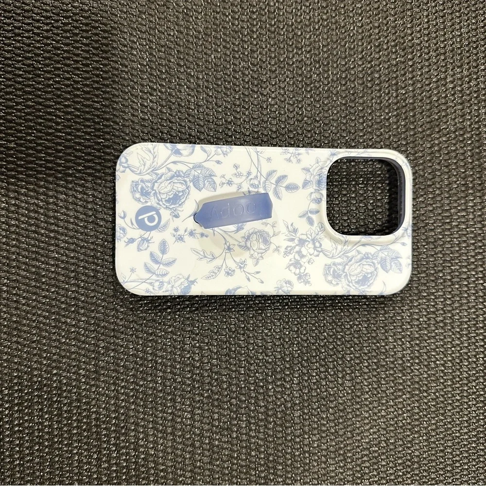 Loopy Case Blue Floral Silicone Phone Case with Grip Loop